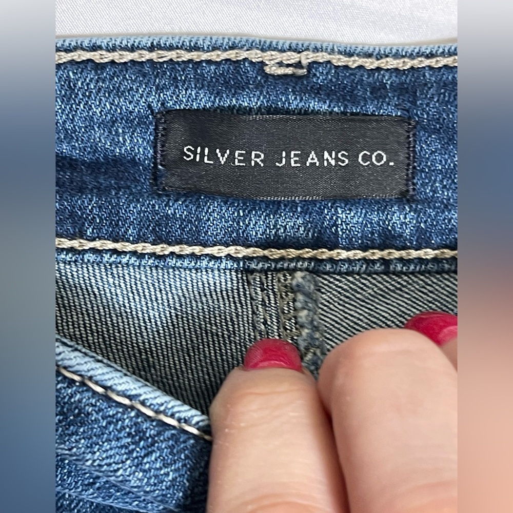 SILVER jeans sizeβ 20 Girlfriend Mid-Rise Slim Blue Jeans BEAUTIFUL π - Picture 12 of 12